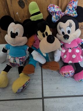 Disney Plush Mickey, Goofy & Minnie Trio